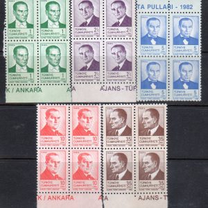 1982 Atatürk Resimli Sürekli Posta Pulu Serisi MNH Dörtlü Blok