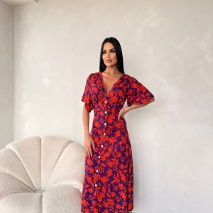 Kadın Göğüs Dekolteli Yaprak Desen Dokuma Viskon Kumaş Maxi Boy Elbise
