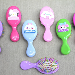 Kuromi,hello Kitty,cinnamon,my Melody Saç Taraği Alk3084